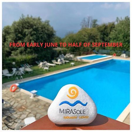 Mirasole Holiday House Leggiuno Extérieur photo